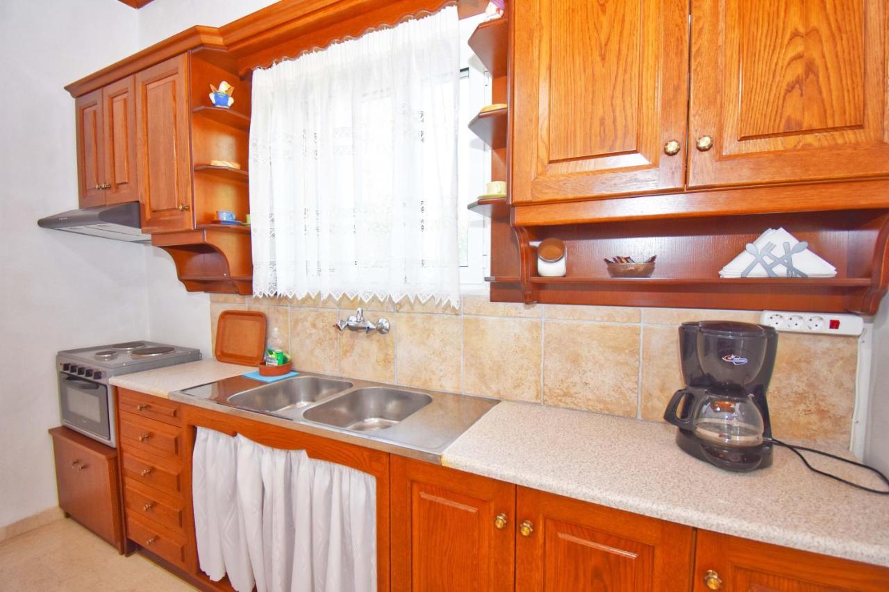 Ninas Cottage Linia Exterior photo