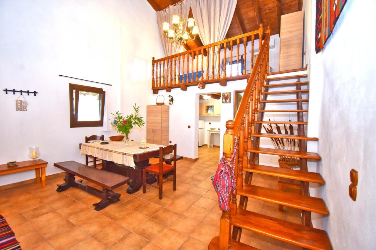Ninas Cottage Linia Exterior photo